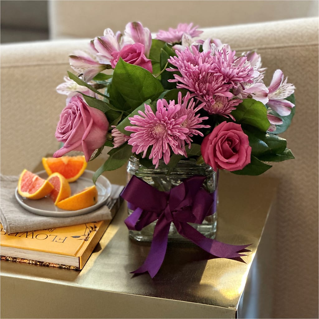 Sugarplum Bouquet – SOUTHERN BELLE'S FLORIST, Easley SC