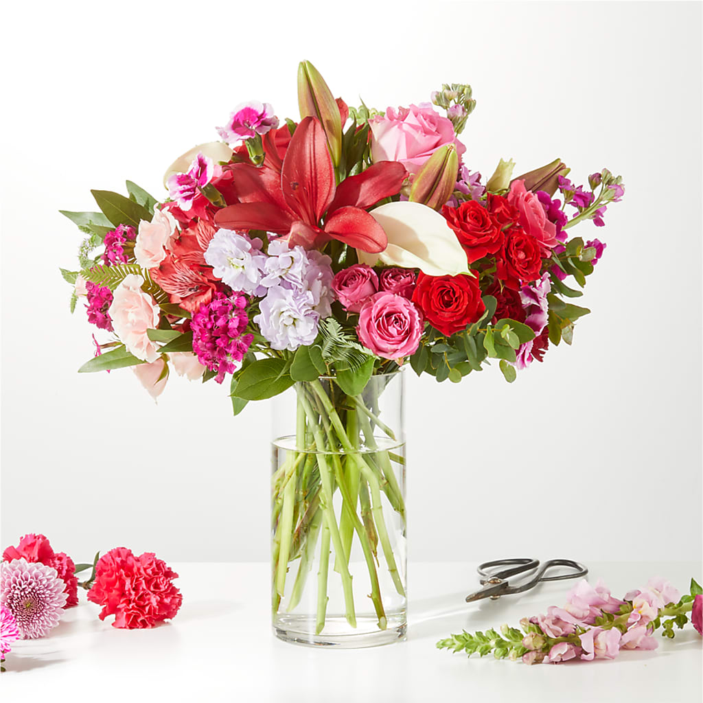 Swooning Over You - A Luxury Florist Original – SOUTHERN BELLE'S FLORIST, Easley SC
