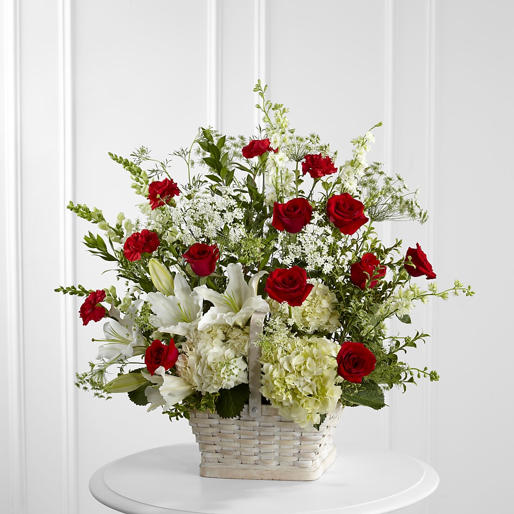 In Loving Memory Arrangement – SOUTHERN BELLE'S FLORIST, Easley SC