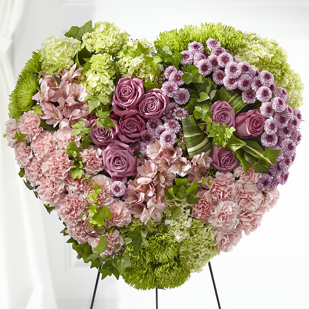 Heartwarming Standing Heart – SOUTHERN BELLE'S FLORIST, Easley SC