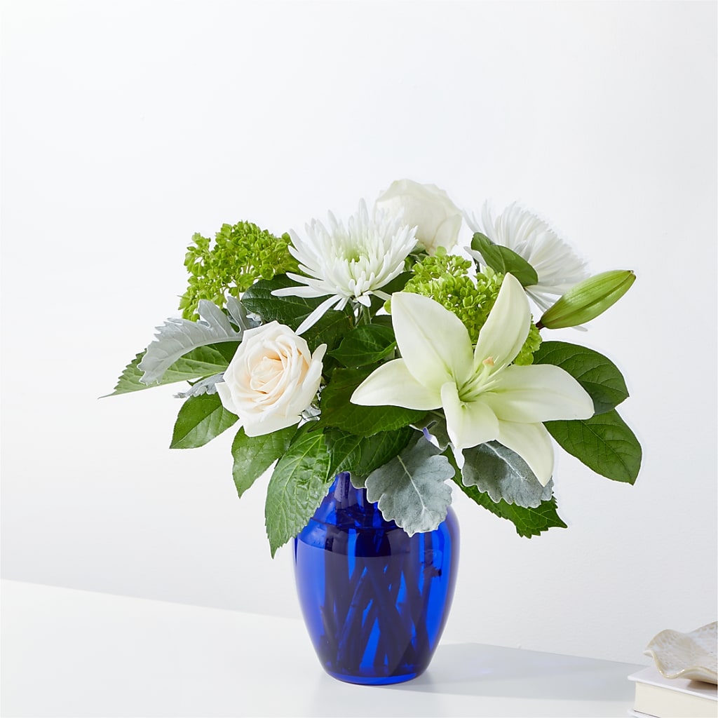 Snowy Dreams Bouquet – SOUTHERN BELLE'S FLORIST, Easley SC