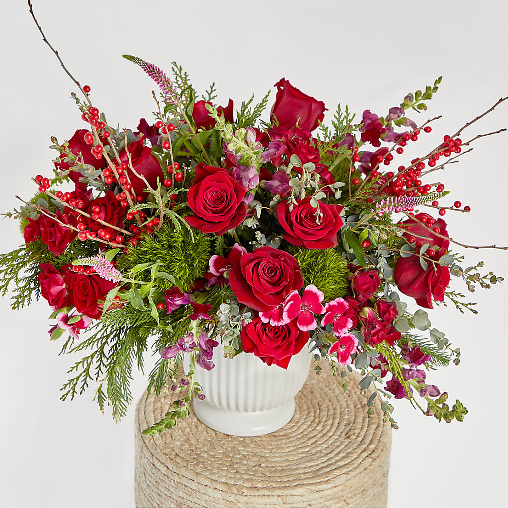 Big Red Bow Bouquet – SOUTHERN BELLE'S FLORIST, Easley SC