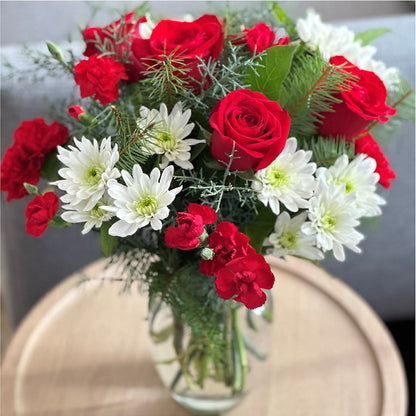 Seasonal Magic Bouquet – SOUTHERN BELLE'S FLORIST, Easley SC