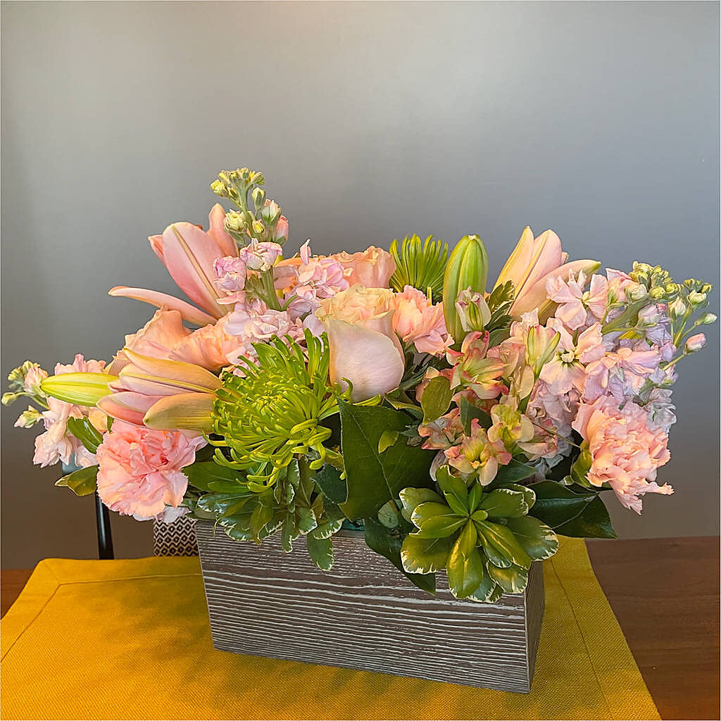 Beautiful Spirit Basket – SOUTHERN BELLE'S FLORIST, Easley SC