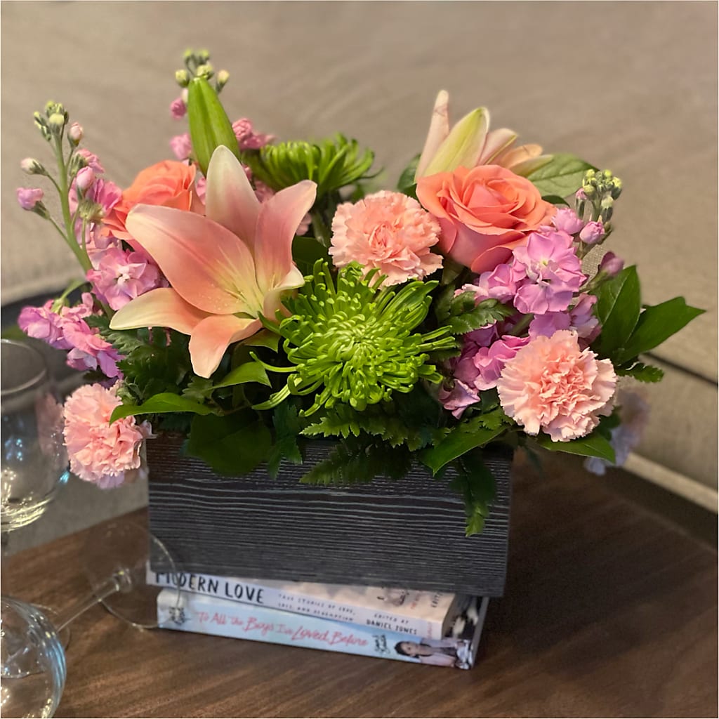 Beautiful Spirit Basket – SOUTHERN BELLE'S FLORIST, Easley SC