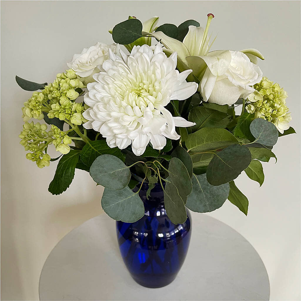 Snowy Dreams Bouquet – SOUTHERN BELLE'S FLORIST, Easley SC