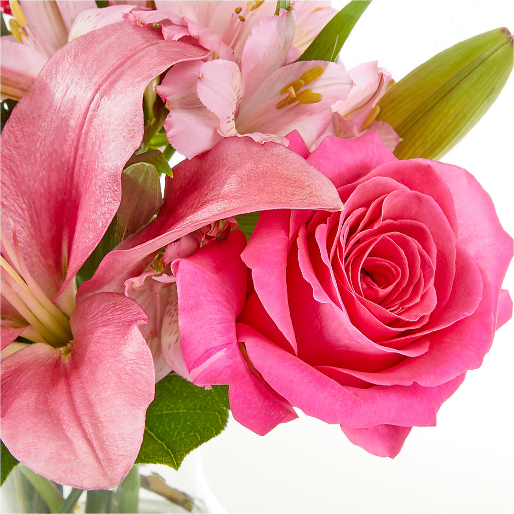 Lots of Love Bouquet – SOUTHERN BELLE'S FLORIST, Easley SC