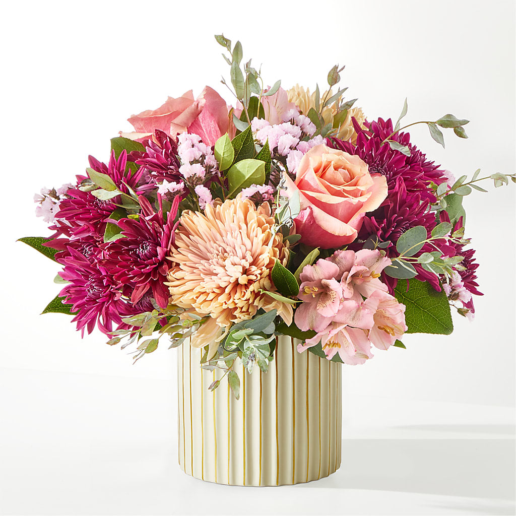Berry Cobbler Bouquet with Ivory Vase – SOUTHERN BELLE'S FLORIST, Easley SC
